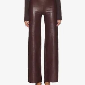 Commando Women's Faux
Leather Legging in Oxblood Small